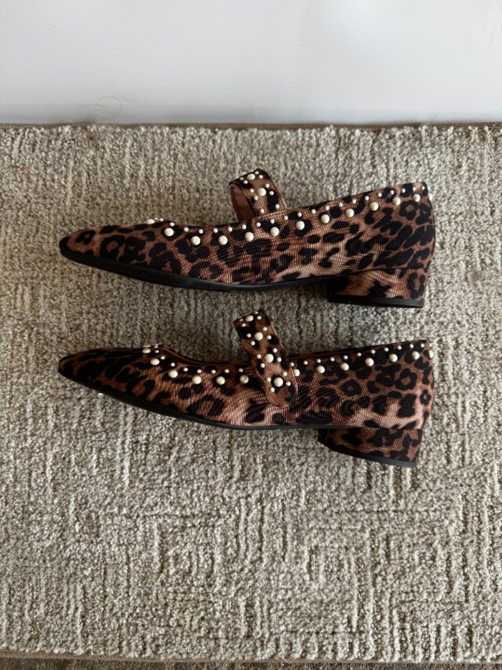 Copper Key Shoes Leopard Pearl Mary Jane Flats Size 9 NWT - Picture 4 of 9